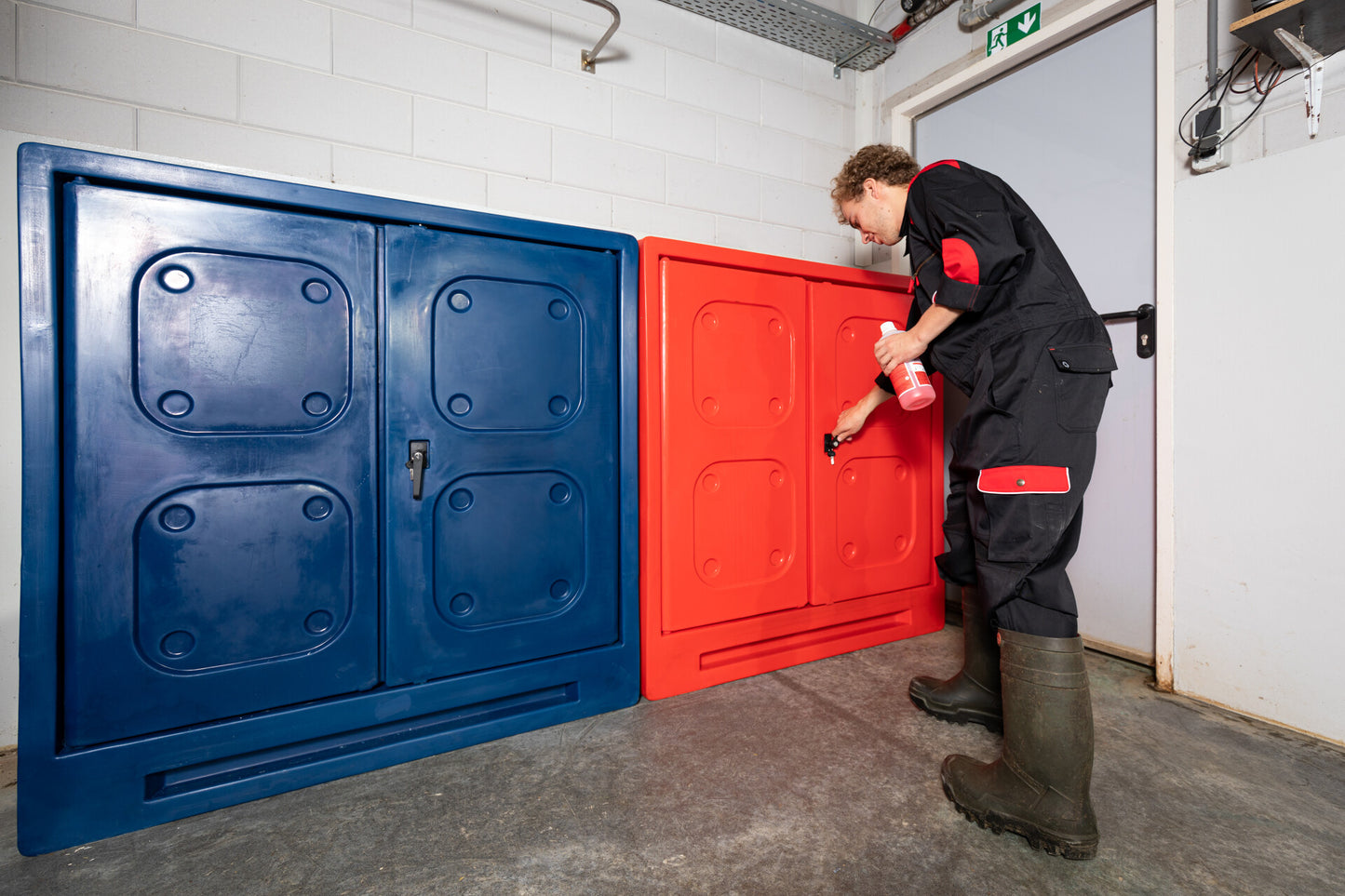 Chemische voorraadkast - 1310x1220x520 mm - rood